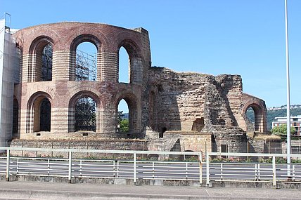 Ruinen1