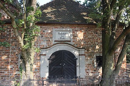 Wust - Gruft Osten Wust - Gruft Osten