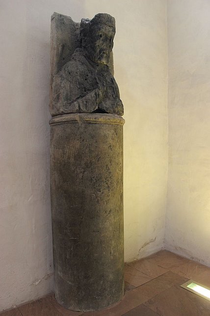 St. Michaelis-Stele Bernward