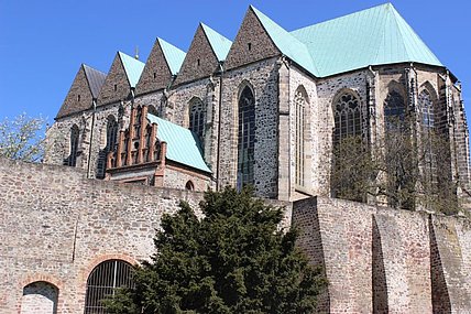 Kirche - Südseite
