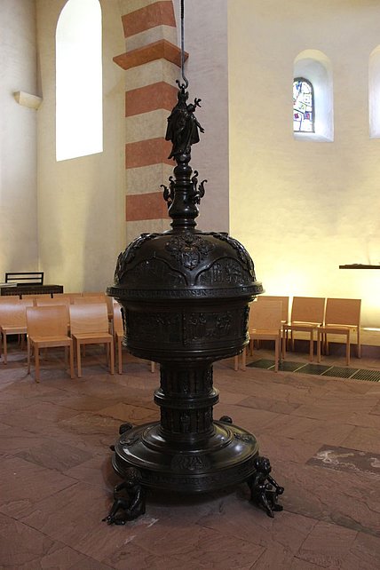 St. Michaelis-Taufbecken