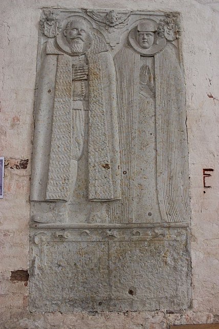 Seehausen-Altmark - Grabplatte Johann Kraatz