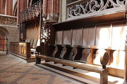 Havelberger_Dom_-_Chorgestuehl