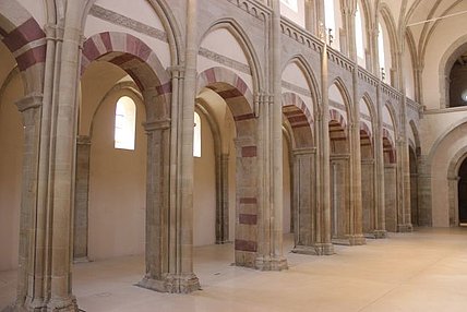 Kirche-Seitenschiffarkaden 2024 Kirche-Seitenschiffarkaden 2024