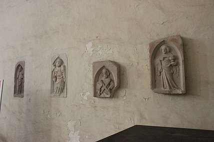 Burg-Pfarrkirche Unserer Lieben Frauen-Oberkirche-Figurengruppe